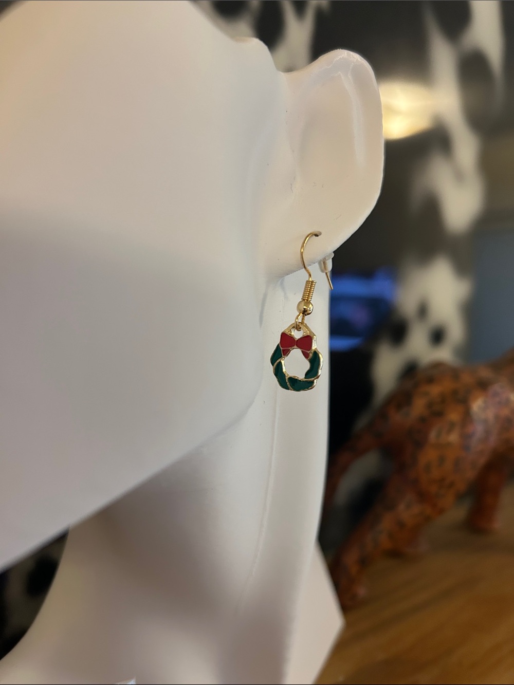 Red and Green Wreath Enamel Drop Earrings (NWOT) - Picture 2 of 5